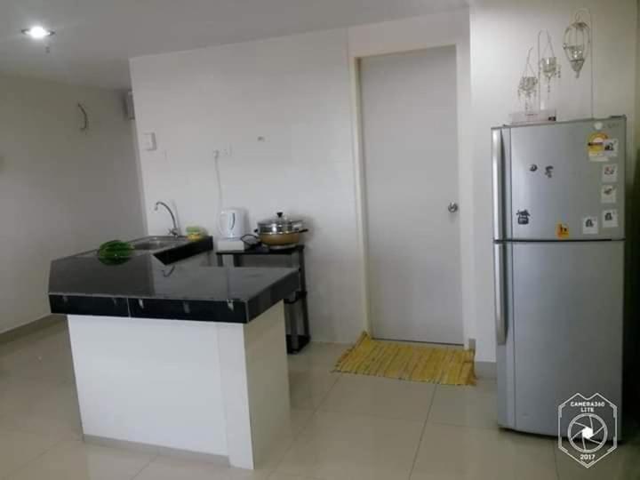 Kb Studio @D'Perdana Apartment 코타바하루 외부 사진