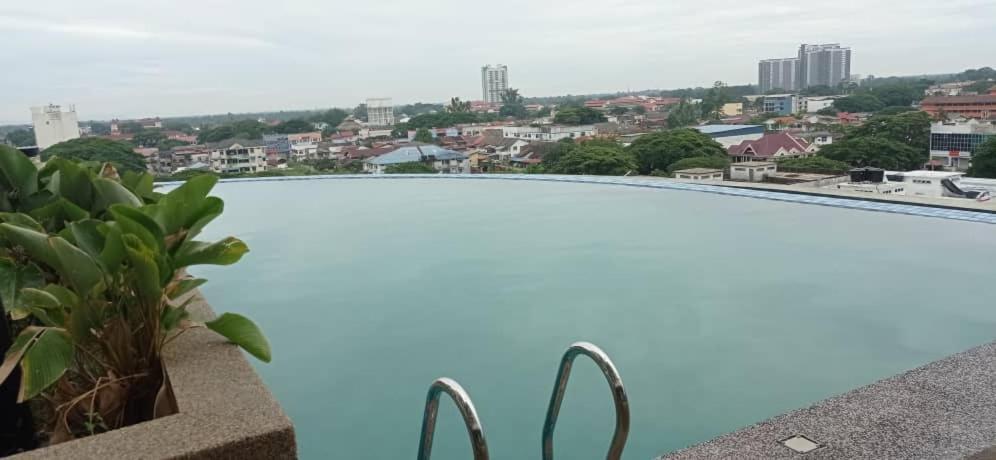 Kb Studio @D'Perdana Apartment 코타바하루 외부 사진